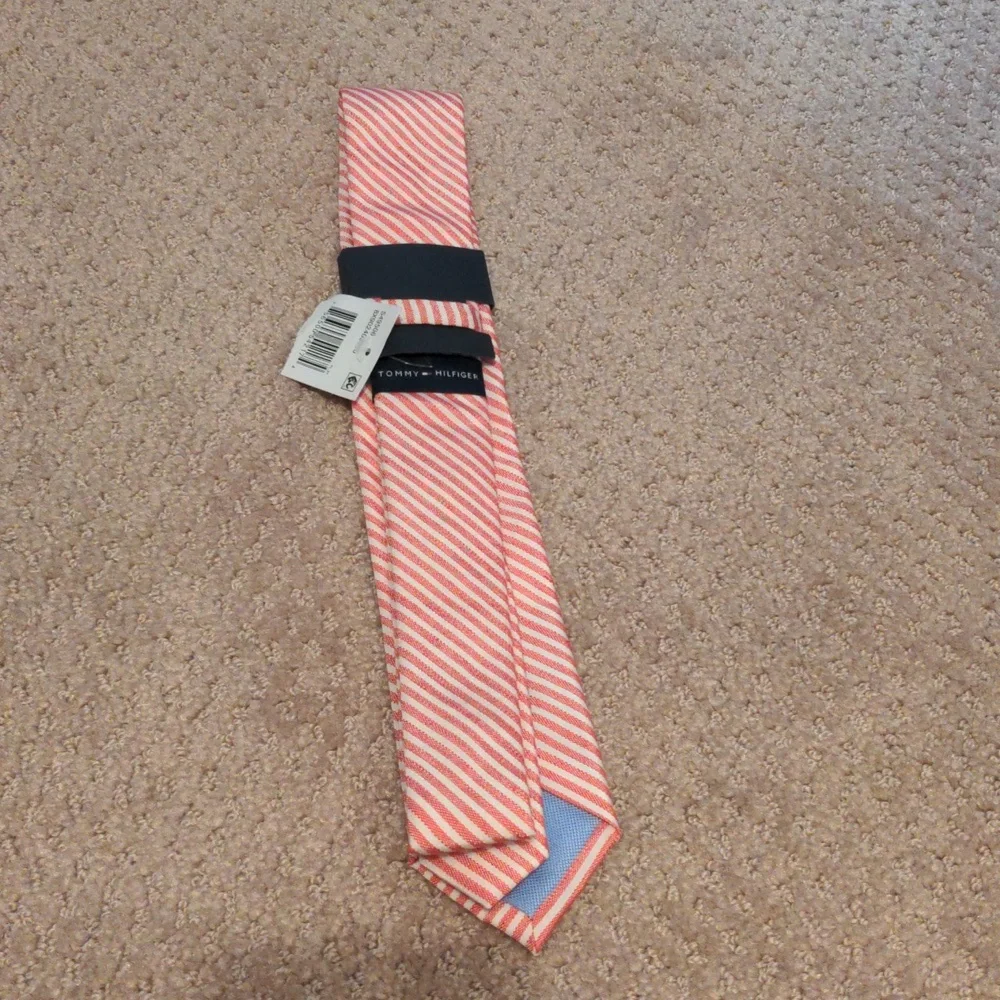 Tommy Hilfiger Light Red and White Tie NWT